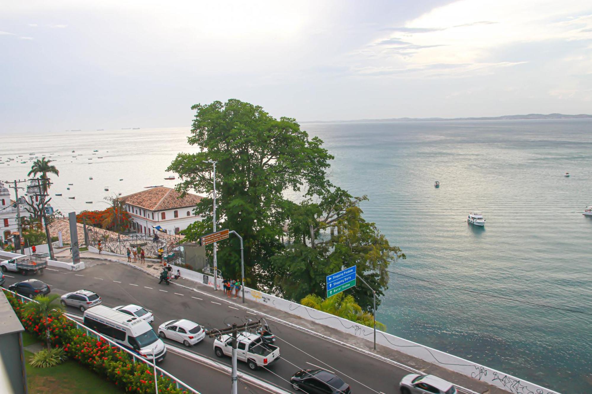 Cloc Marina Vista Mar P/ A Baia De Todos Os Santos Apartment Salvador Exterior foto